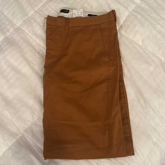 J Crew Slim-fit flex chino pant Walnut khaki 33 W x 32 L *NWT* - Picture 4 of 4